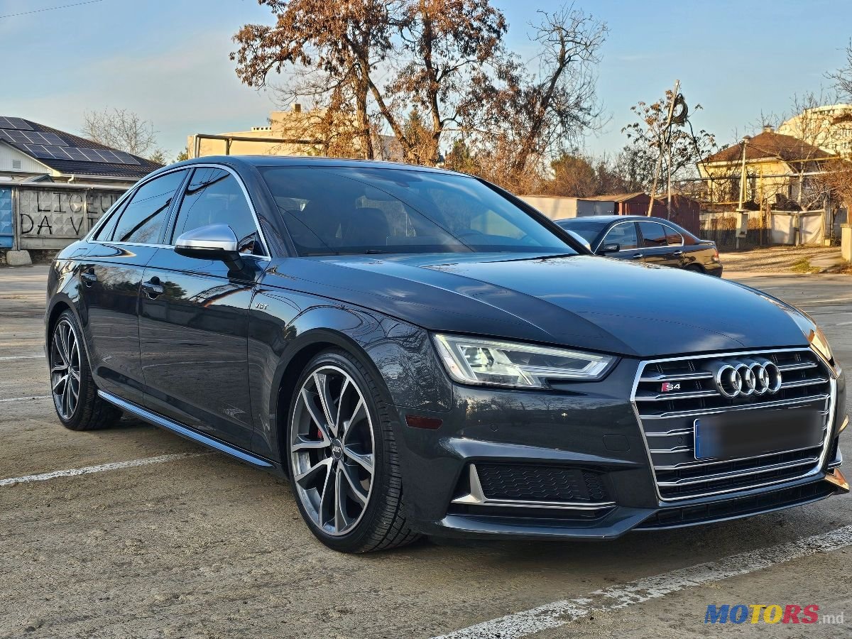 2017' Audi A4 photo #3