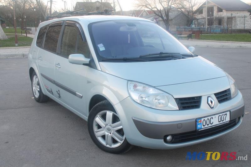 2004' Renault Scenic photo #2