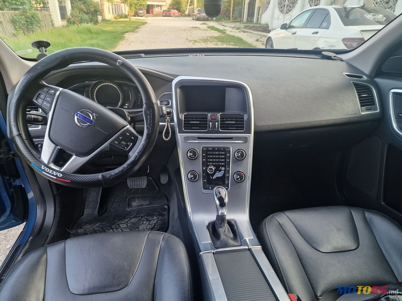 2016' Volvo XC60 photo #5