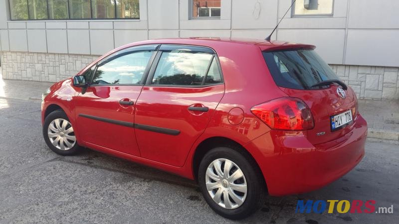 2008' Toyota Auris photo #5