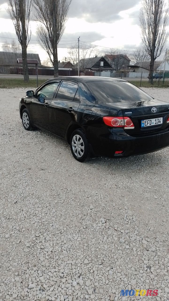 2011' Toyota Corolla photo #1