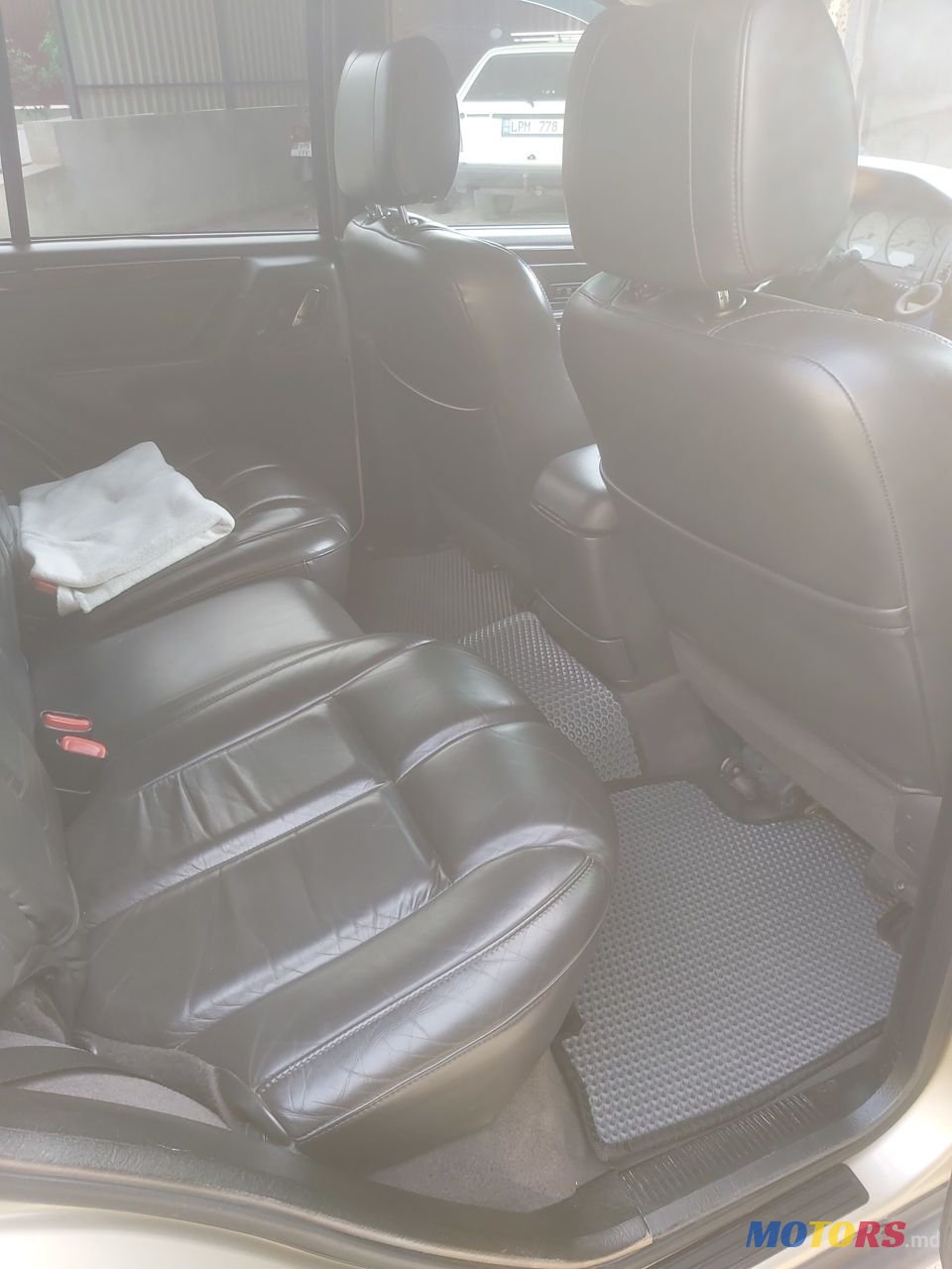 2001' Jeep Grand Cherokee photo #5
