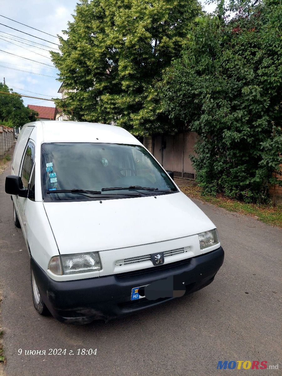 2002' Peugeot Expert photo #2