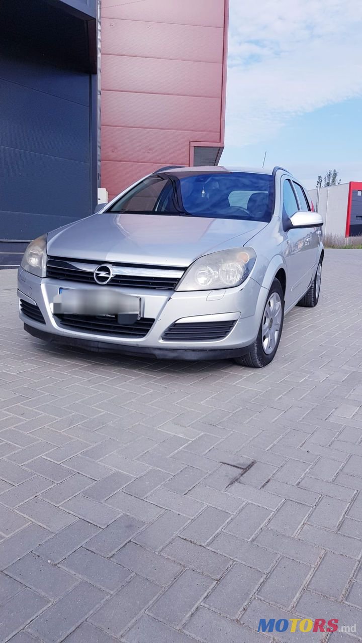 2006' Opel Astra photo #3