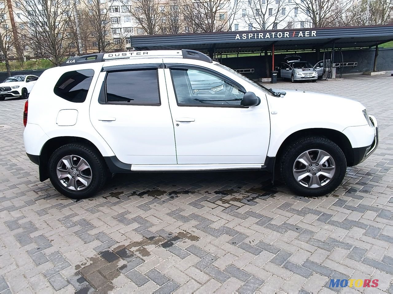 2015' Dacia Duster photo #3