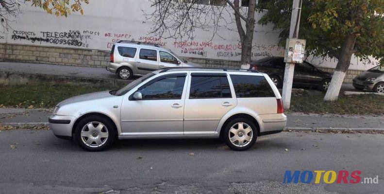 2002' Volkswagen Bora photo #1