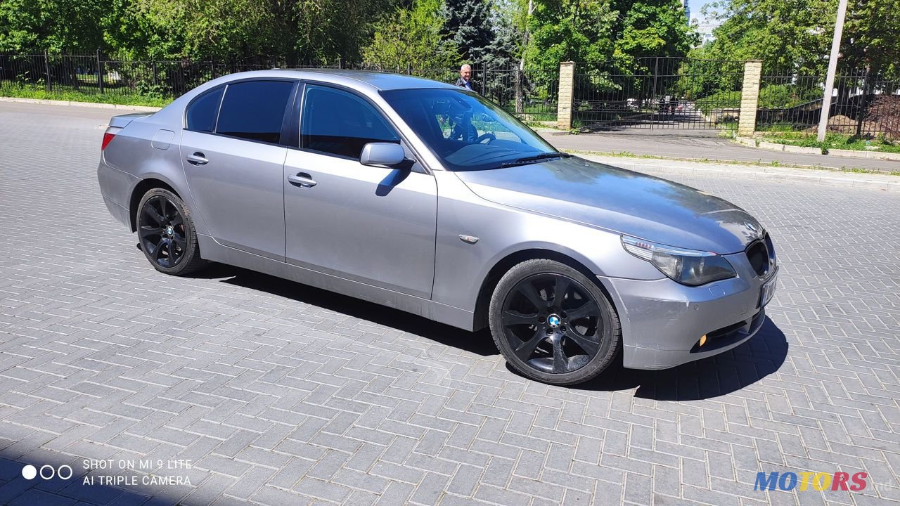 2004' BMW 5 Series photo #3