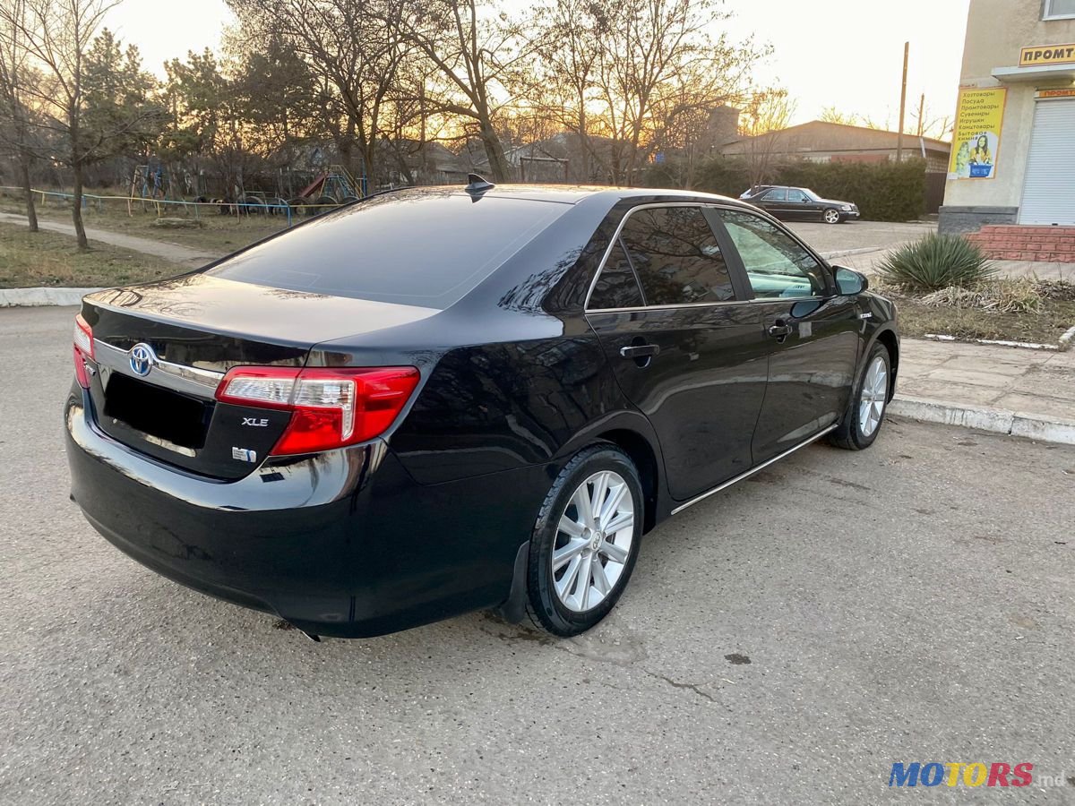 2012' Toyota Camry photo #3