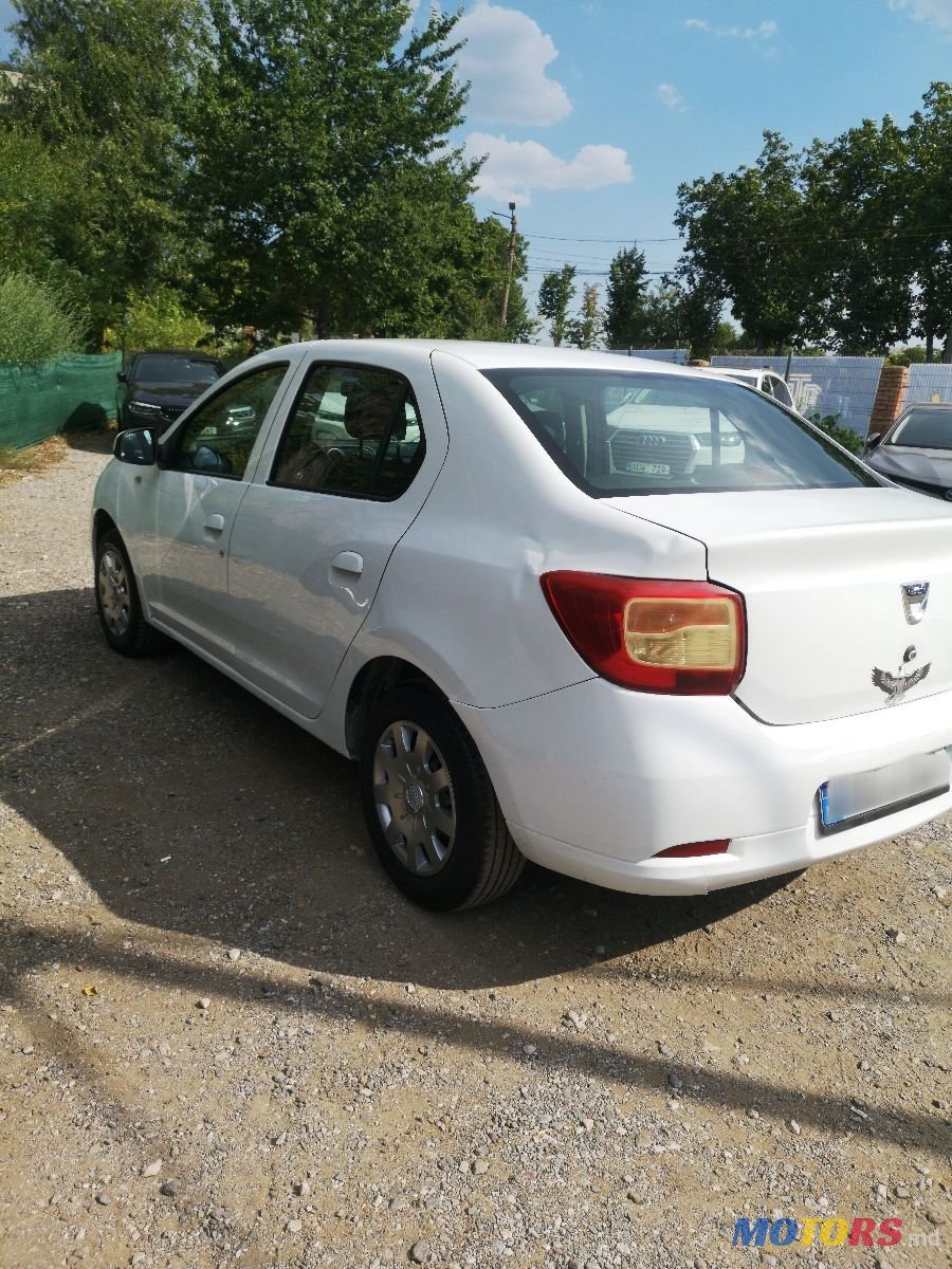 2013' Dacia Logan photo #2