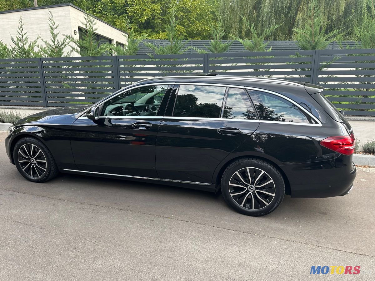 2018' Mercedes-Benz C Класс photo #3