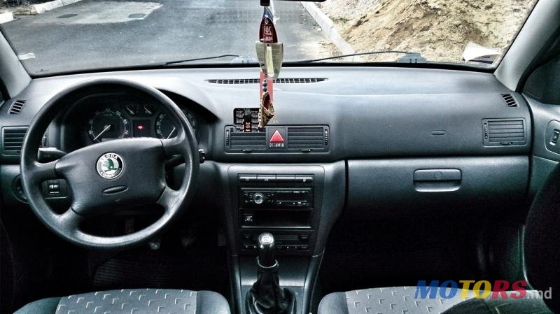 2003' Skoda Octavia photo #7