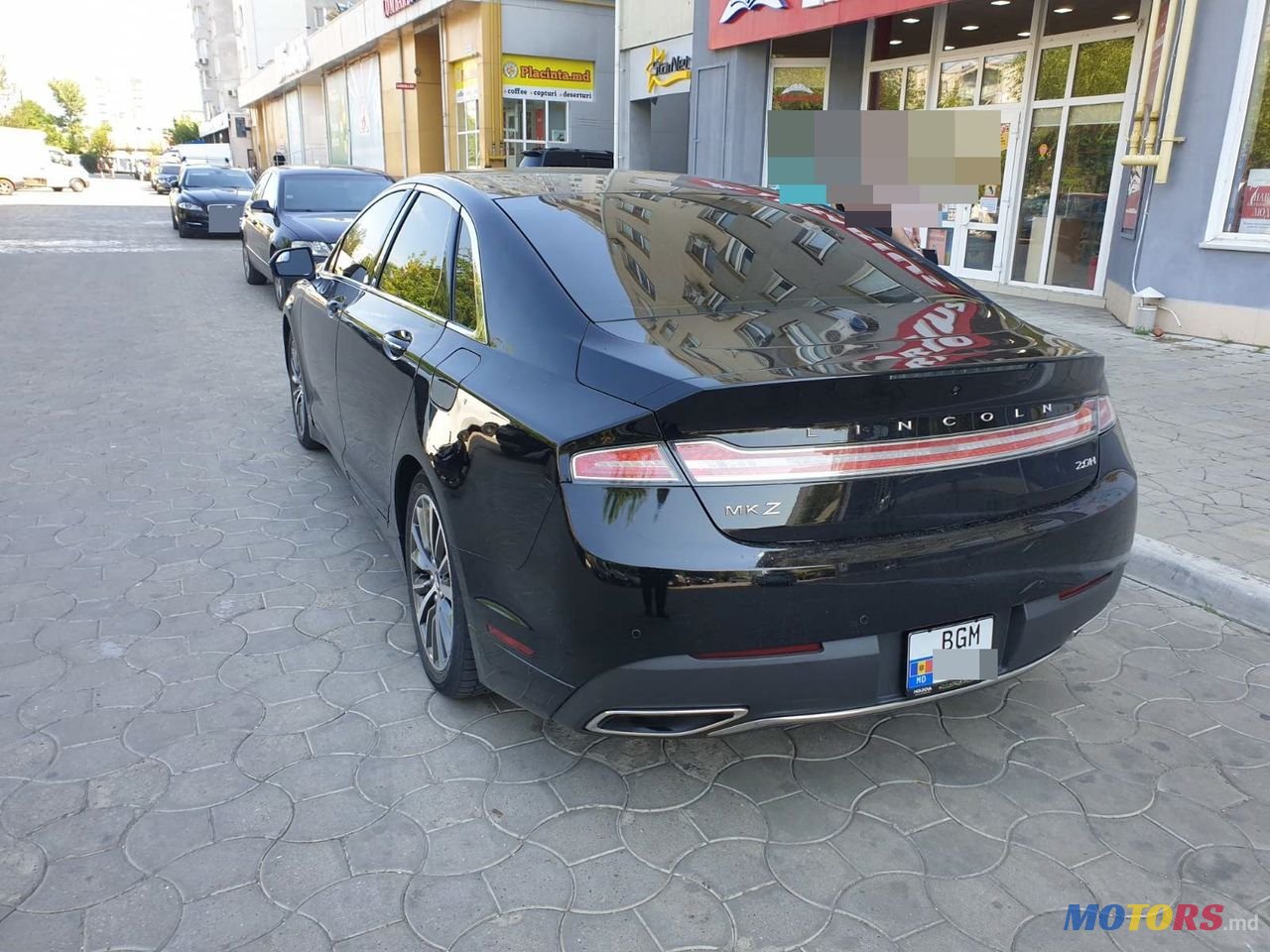 2016' Lincoln MKZ photo #5