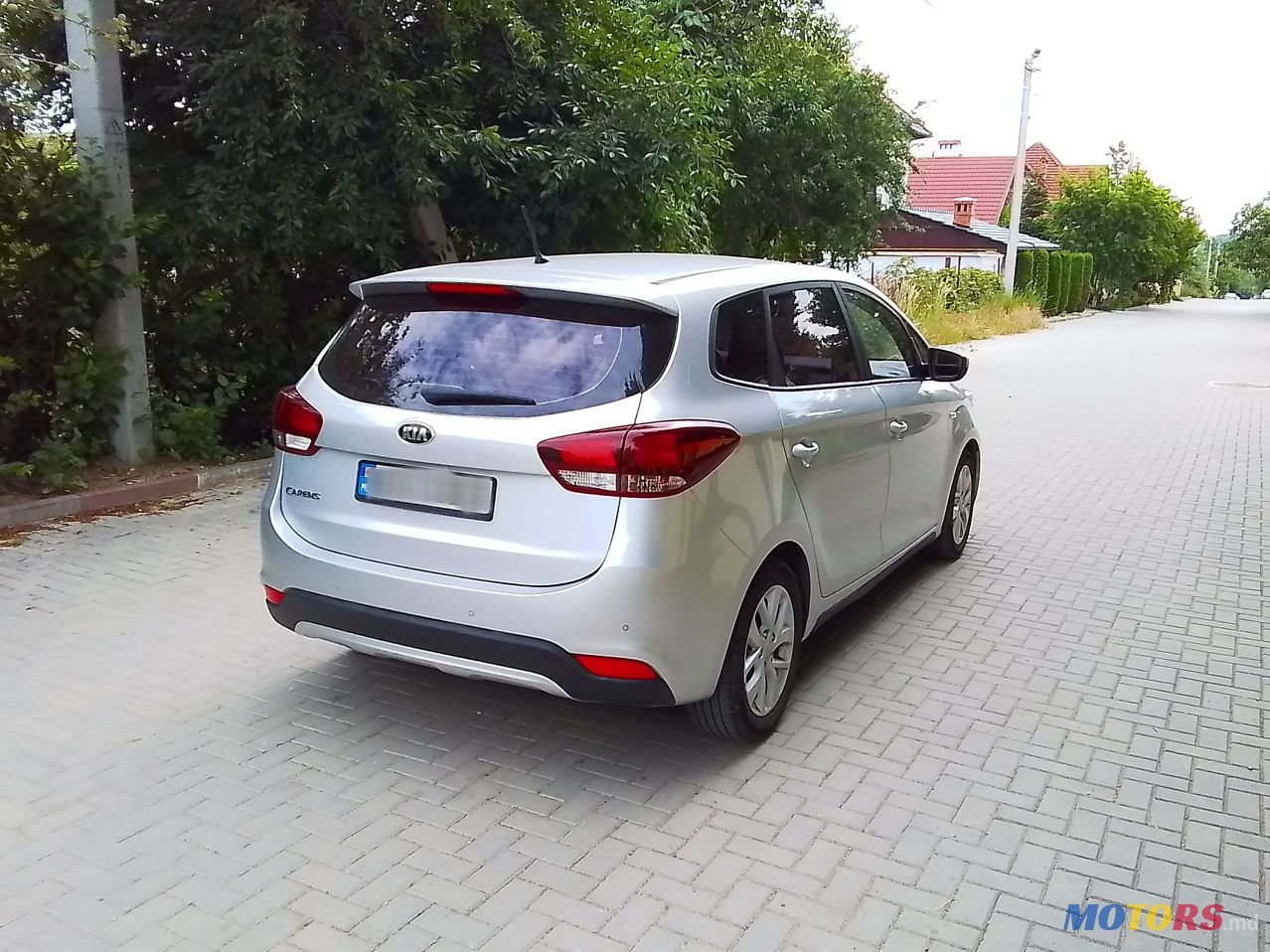 2016' Kia Carens photo #6