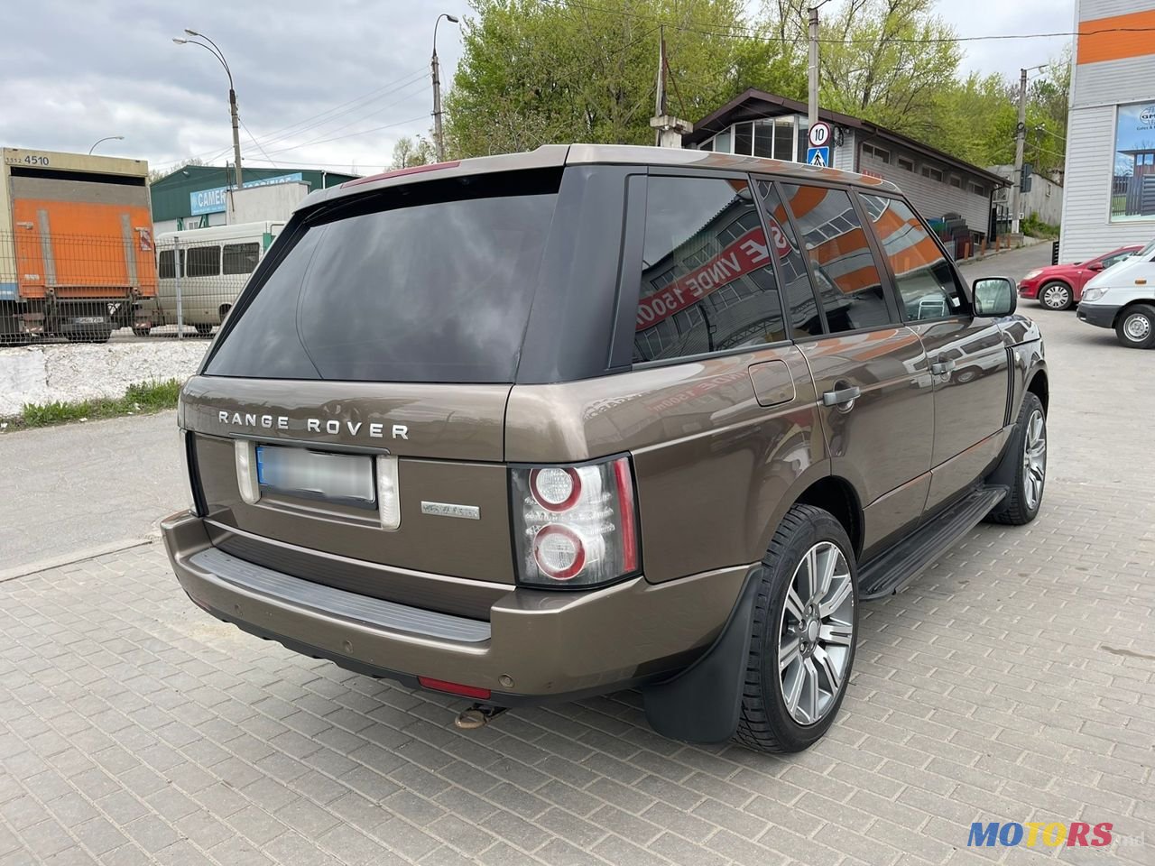 2010' Land Rover Range Rover photo #3