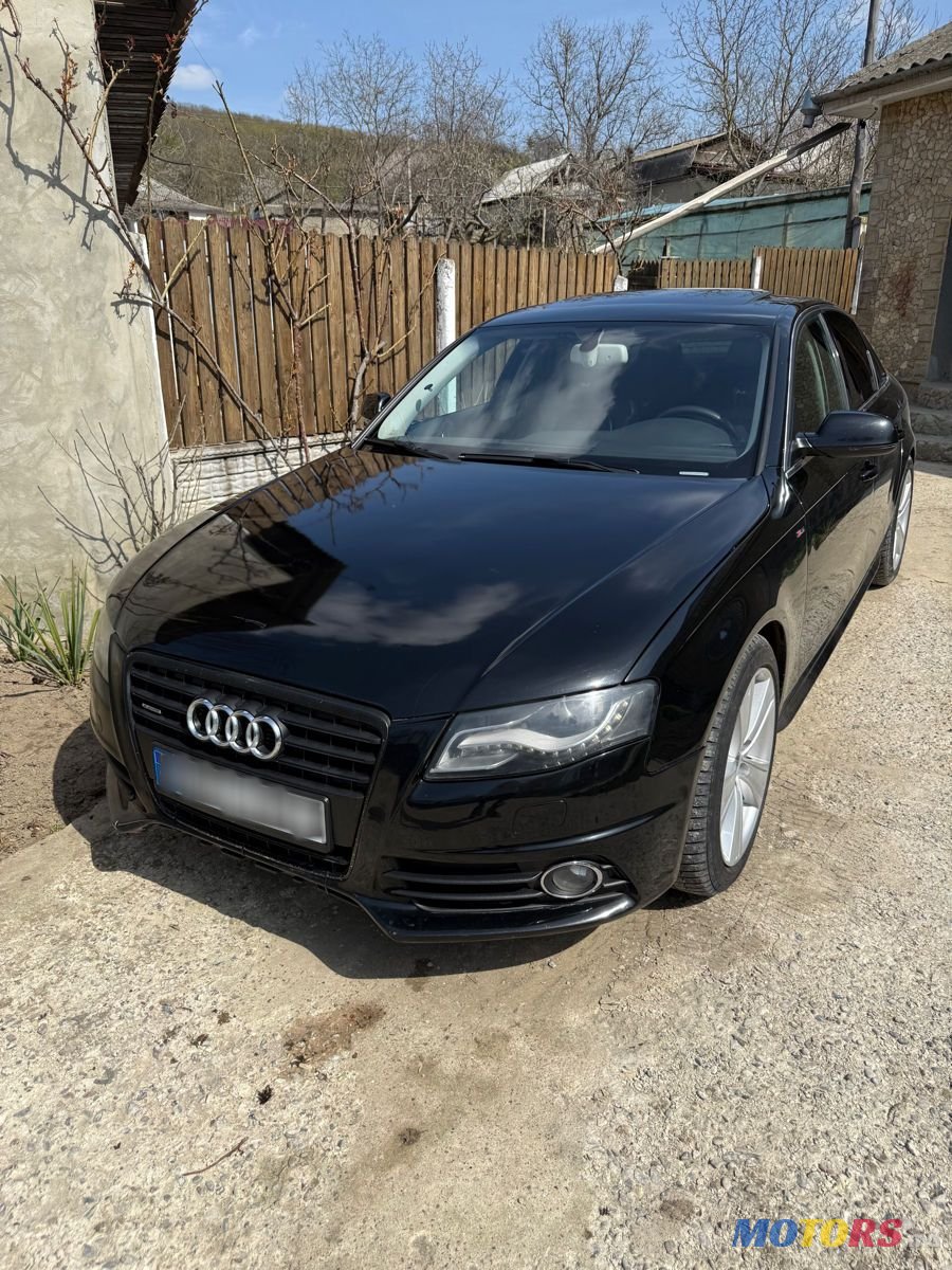 2012' Audi A4 photo #1