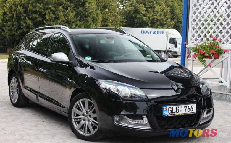 2013' Renault Megane photo #1