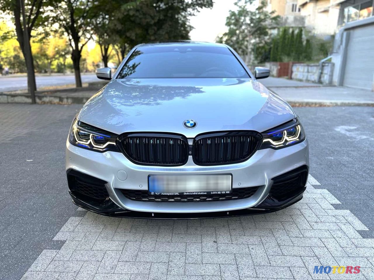 2018' BMW 5 Series photo #2