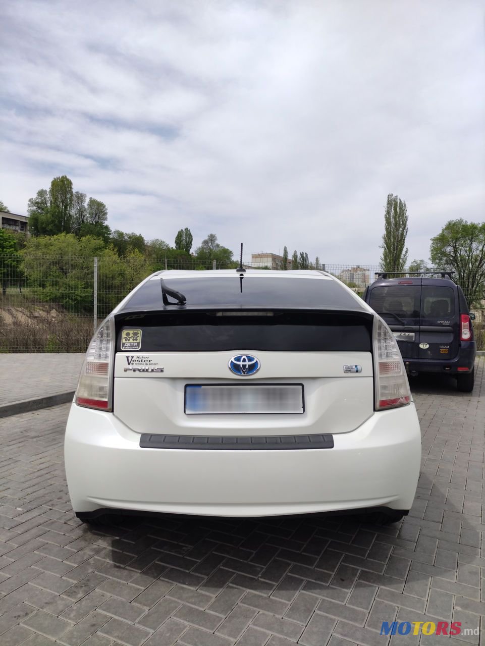 2010' Toyota Prius photo #6