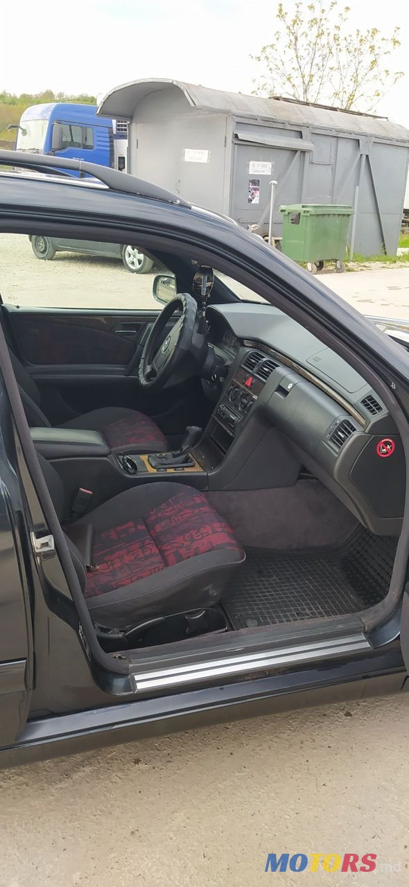 2000' Mercedes-Benz E Класс photo #5