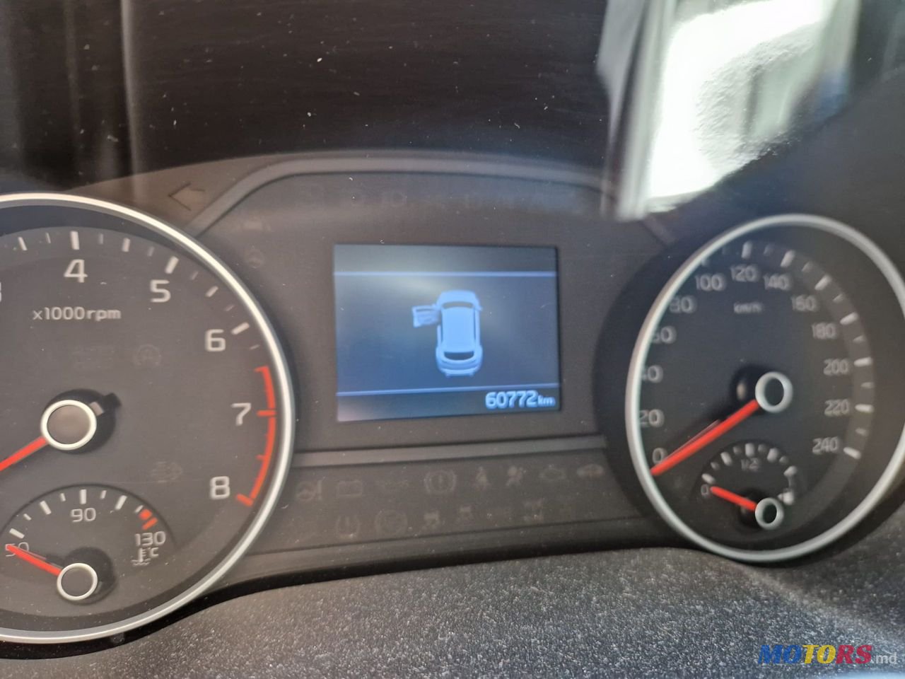 2020' Kia Sportage photo #6