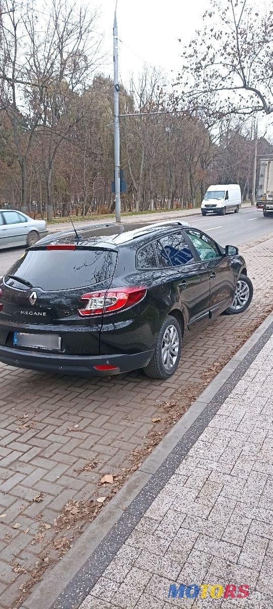 2014' Renault Megane photo #3