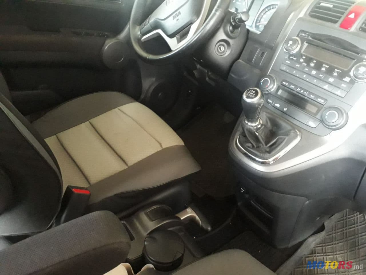 2008' Honda CR-V photo #3