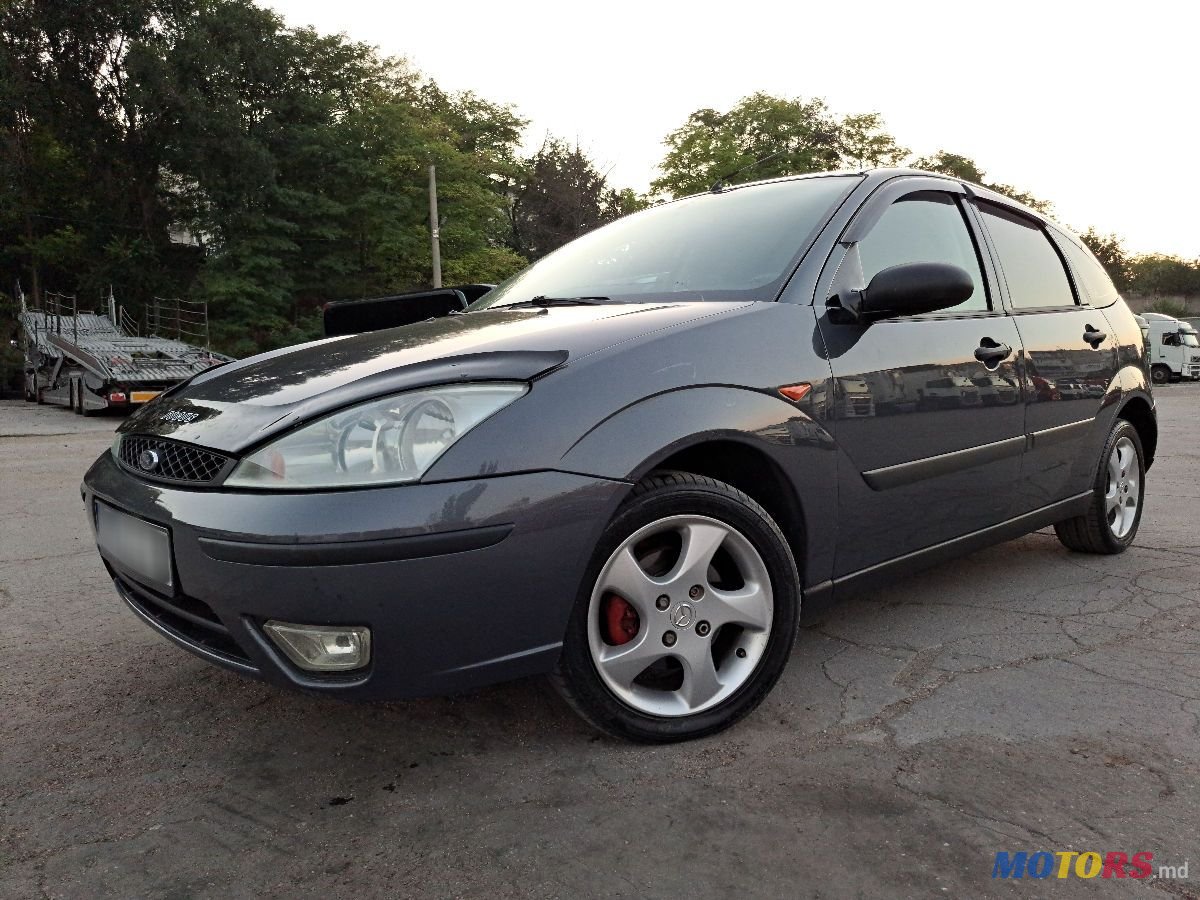 2005' Ford Focus photo #3