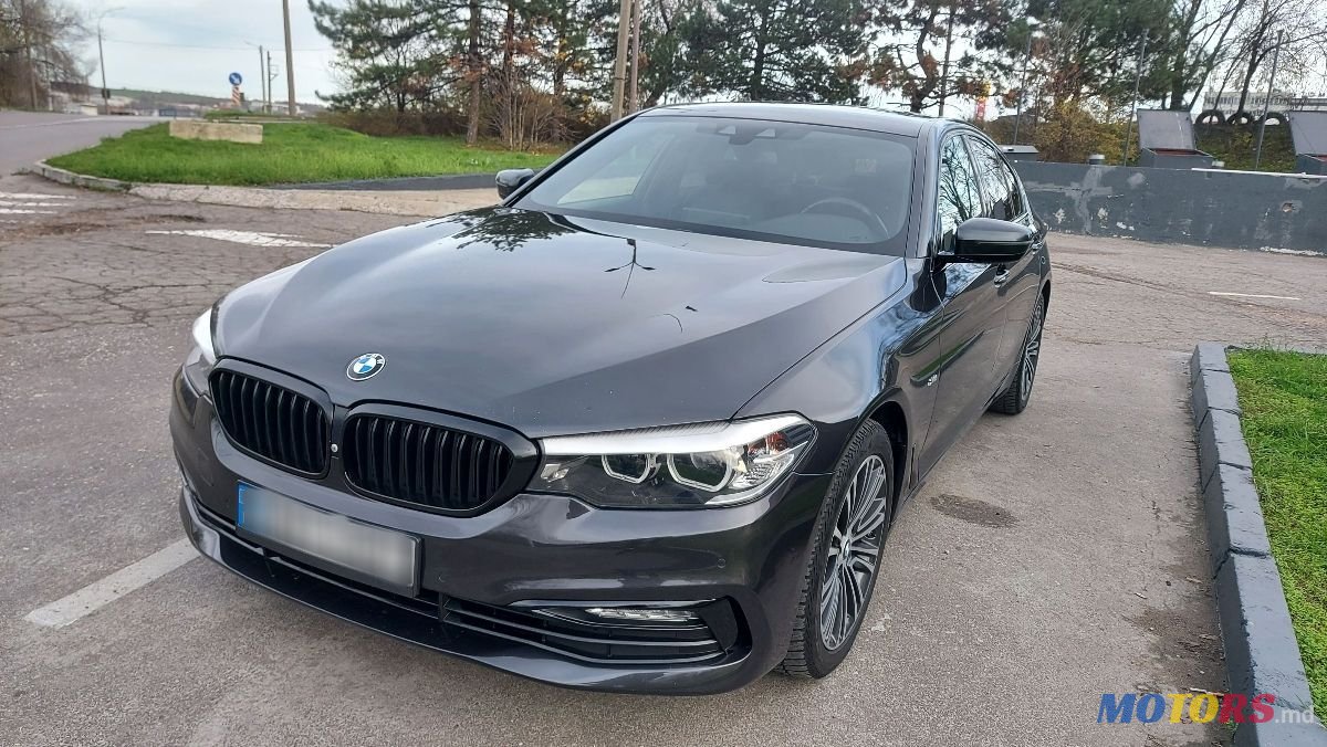 2017' BMW 5 Series photo #1