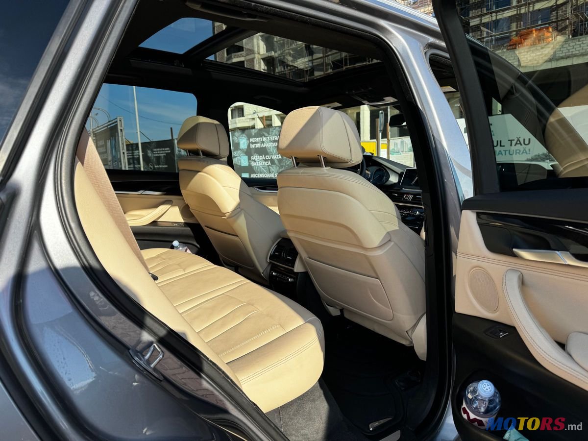 2018' BMW X5 photo #6