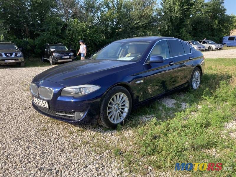 2013' BMW 5 photo #1