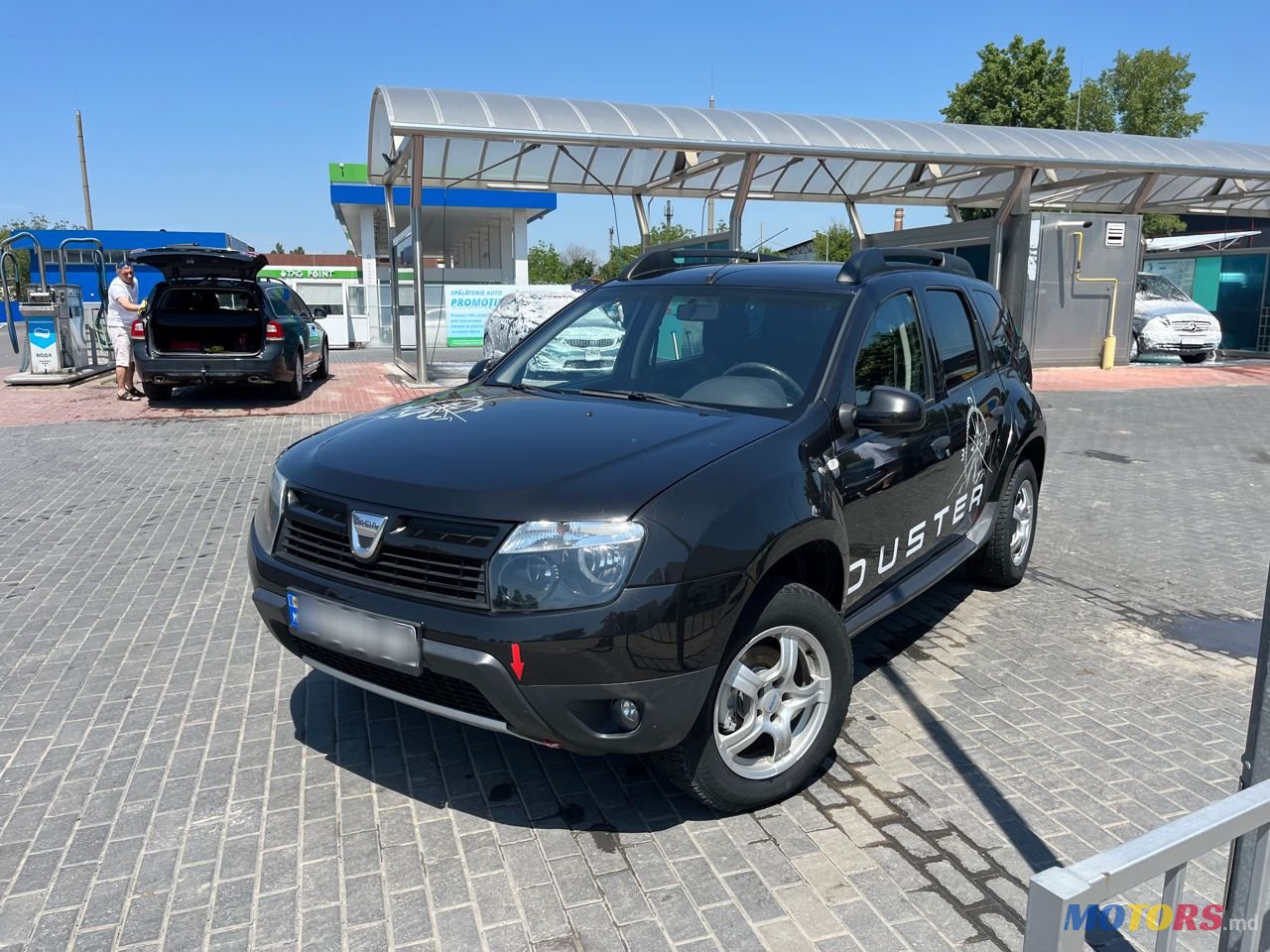 2013' Dacia Duster photo #2