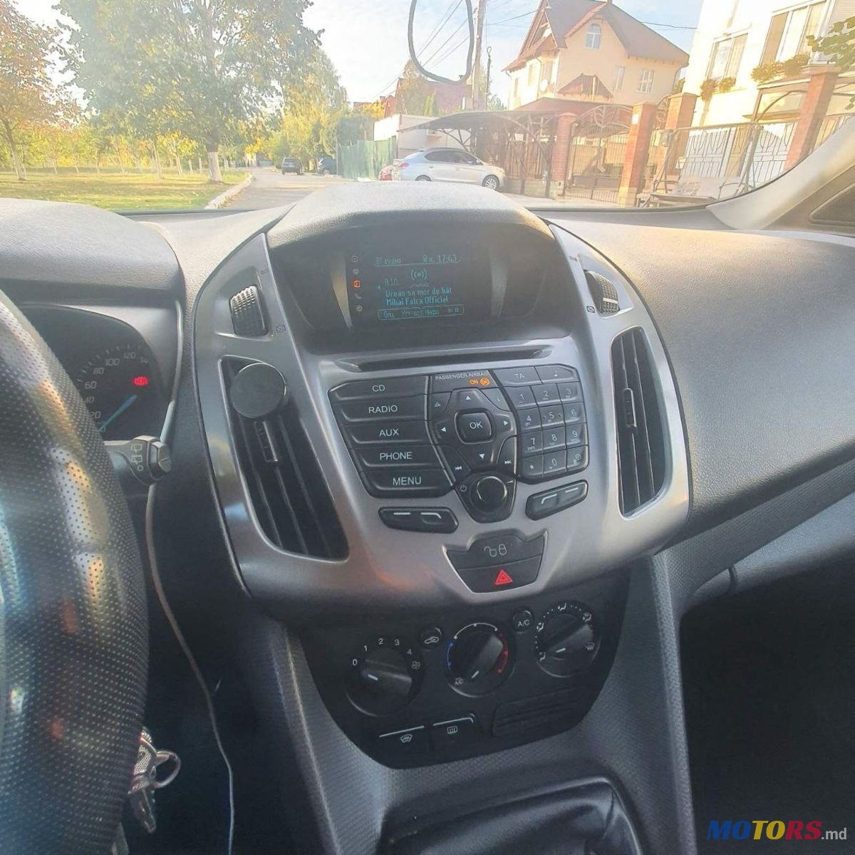 2015' Ford Transit Connect photo #5