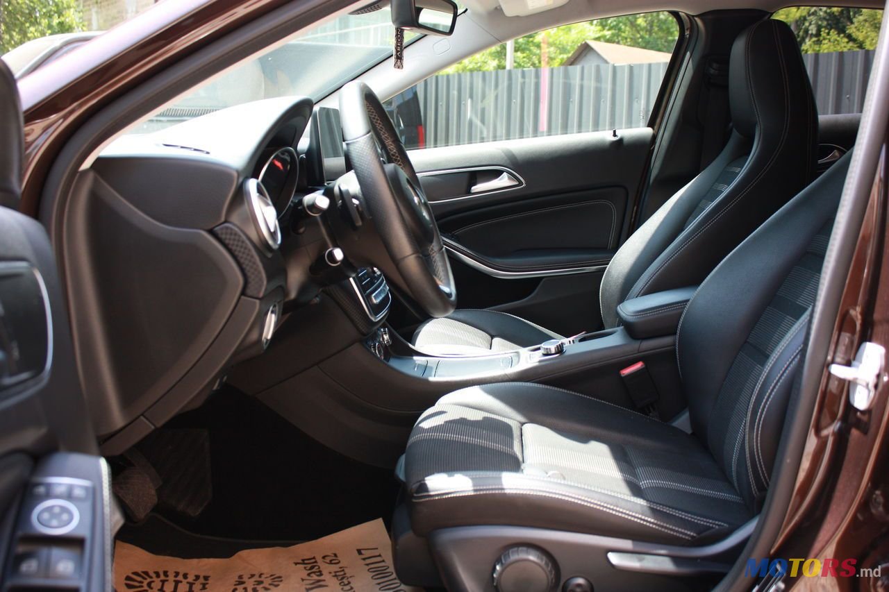 2017' Mercedes-Benz A-Class photo #3