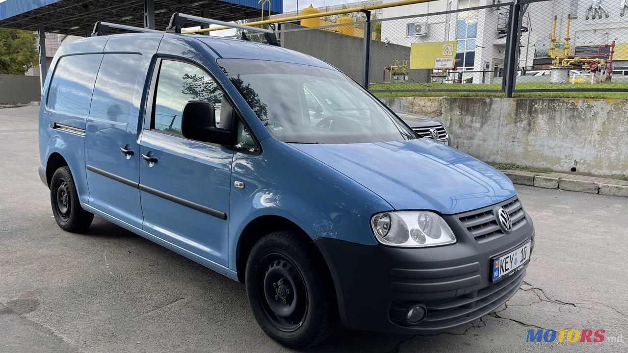 2010' Volkswagen Caddy photo #2