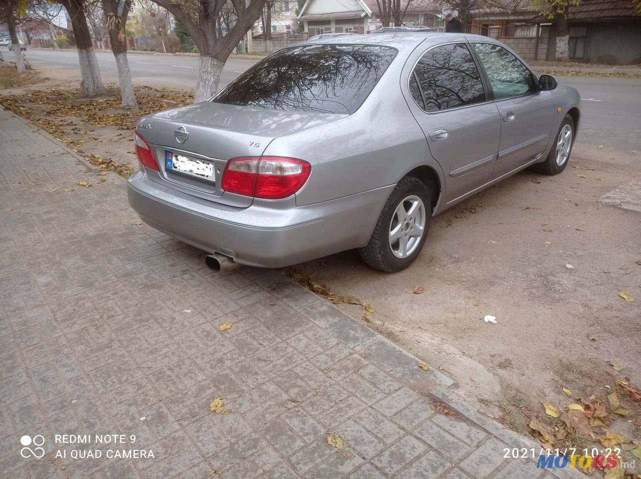 2001' Nissan Maxima photo #2