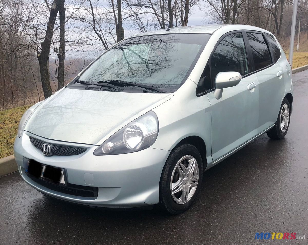 2007' Honda Jazz photo #2