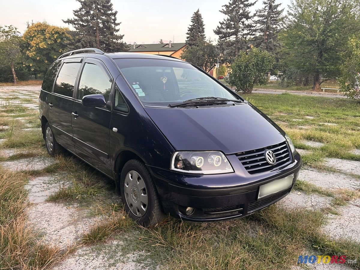 2001' Volkswagen Sharan photo #5