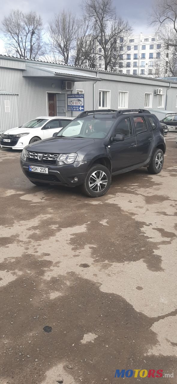 2013' Dacia Duster photo #2