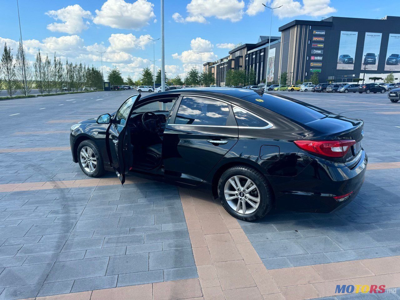 2016' Hyundai Sonata photo #4