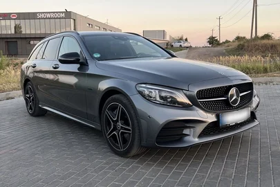 2021' Mercedes-Benz C-Class