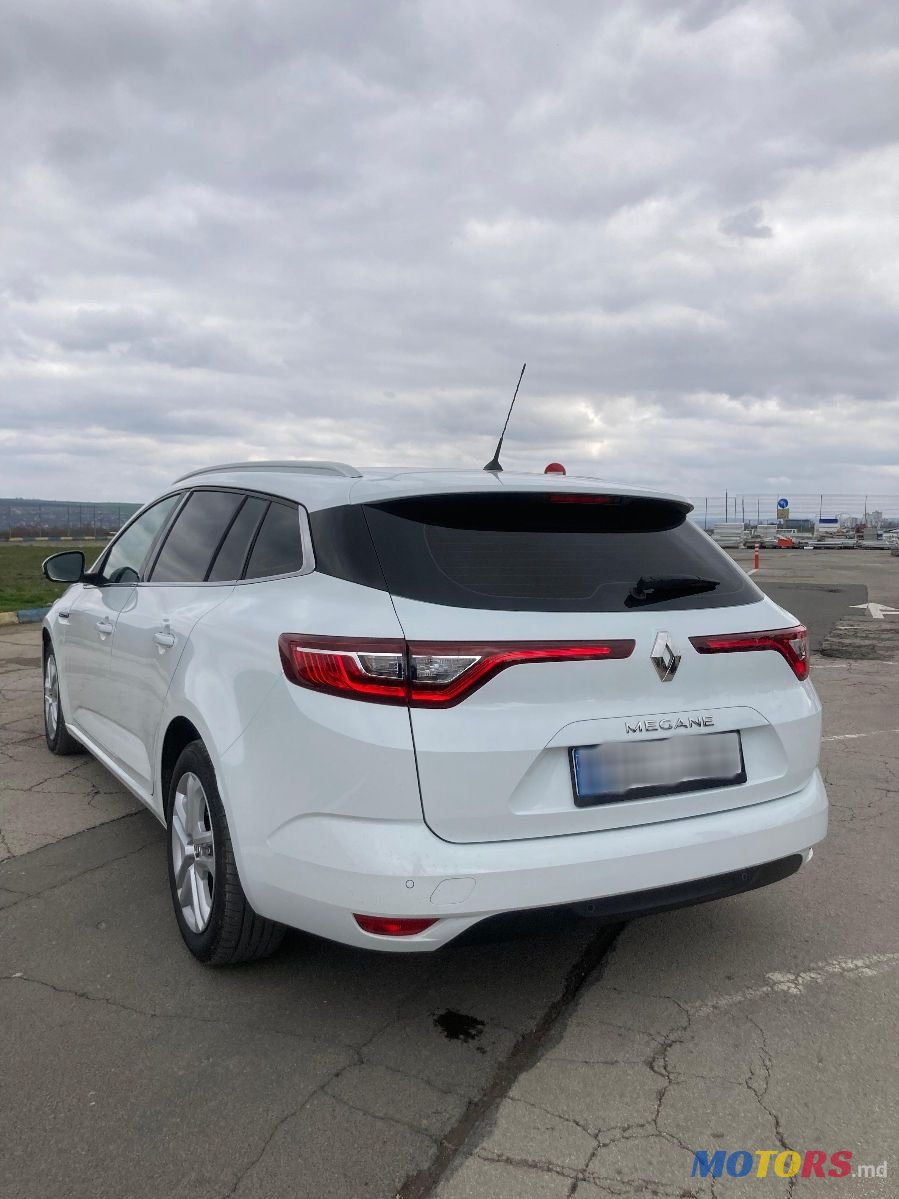 2020' Renault Megane photo #6