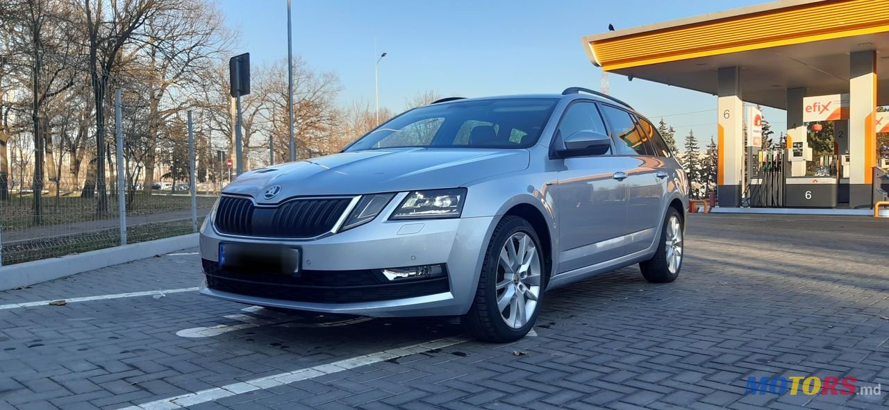 2019' Skoda Octavia photo #1