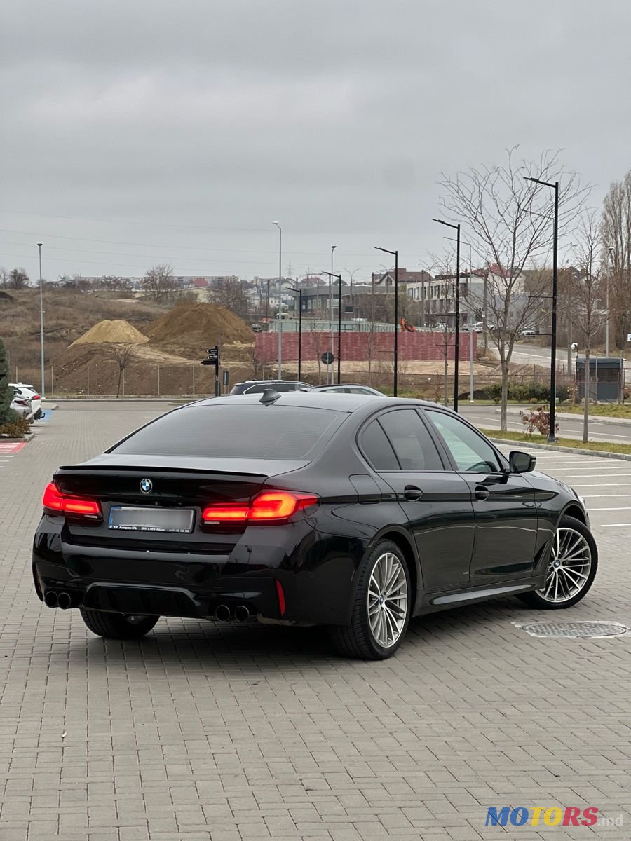 2018' BMW 5 Series photo #6