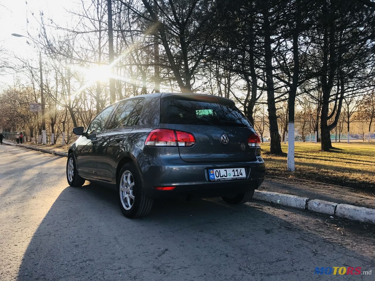 2012' Volkswagen Golf photo #6