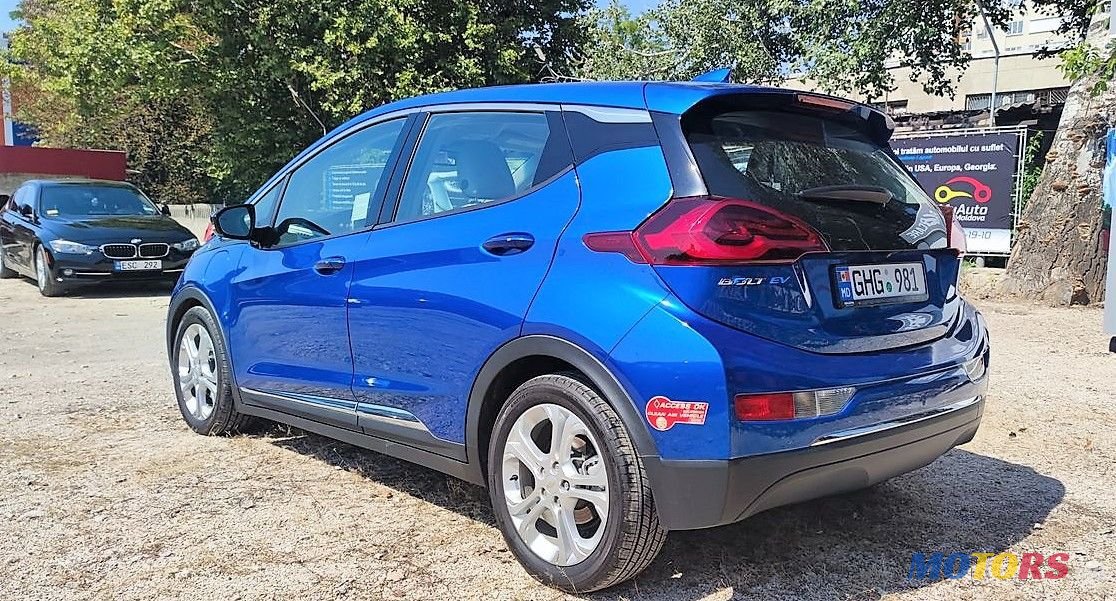 2017' Chevrolet Bolt photo #2