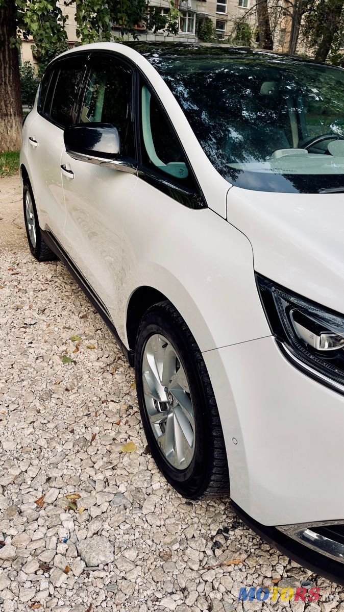 2015' Renault Espace photo #2