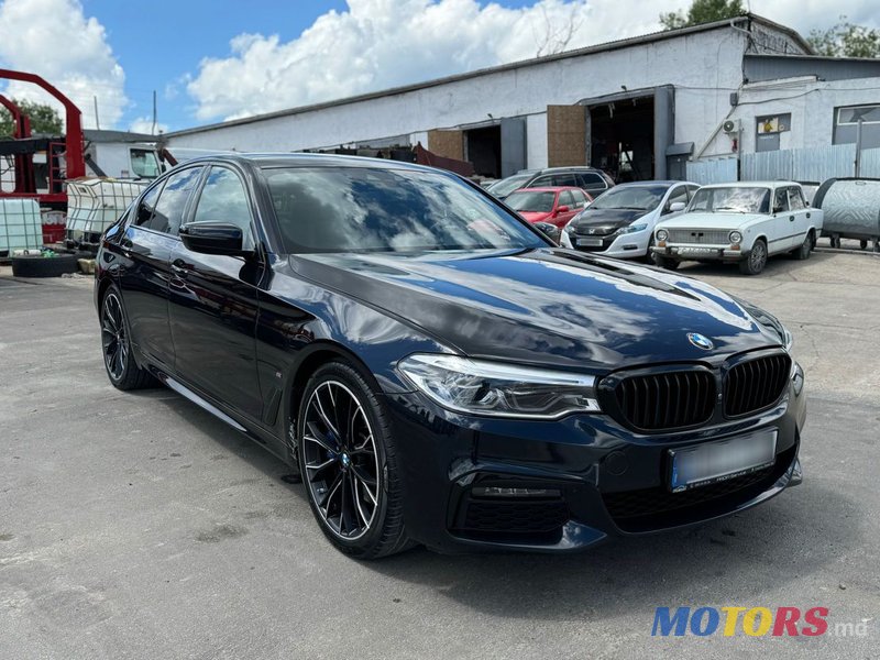 2019' BMW 5 Series photo #2