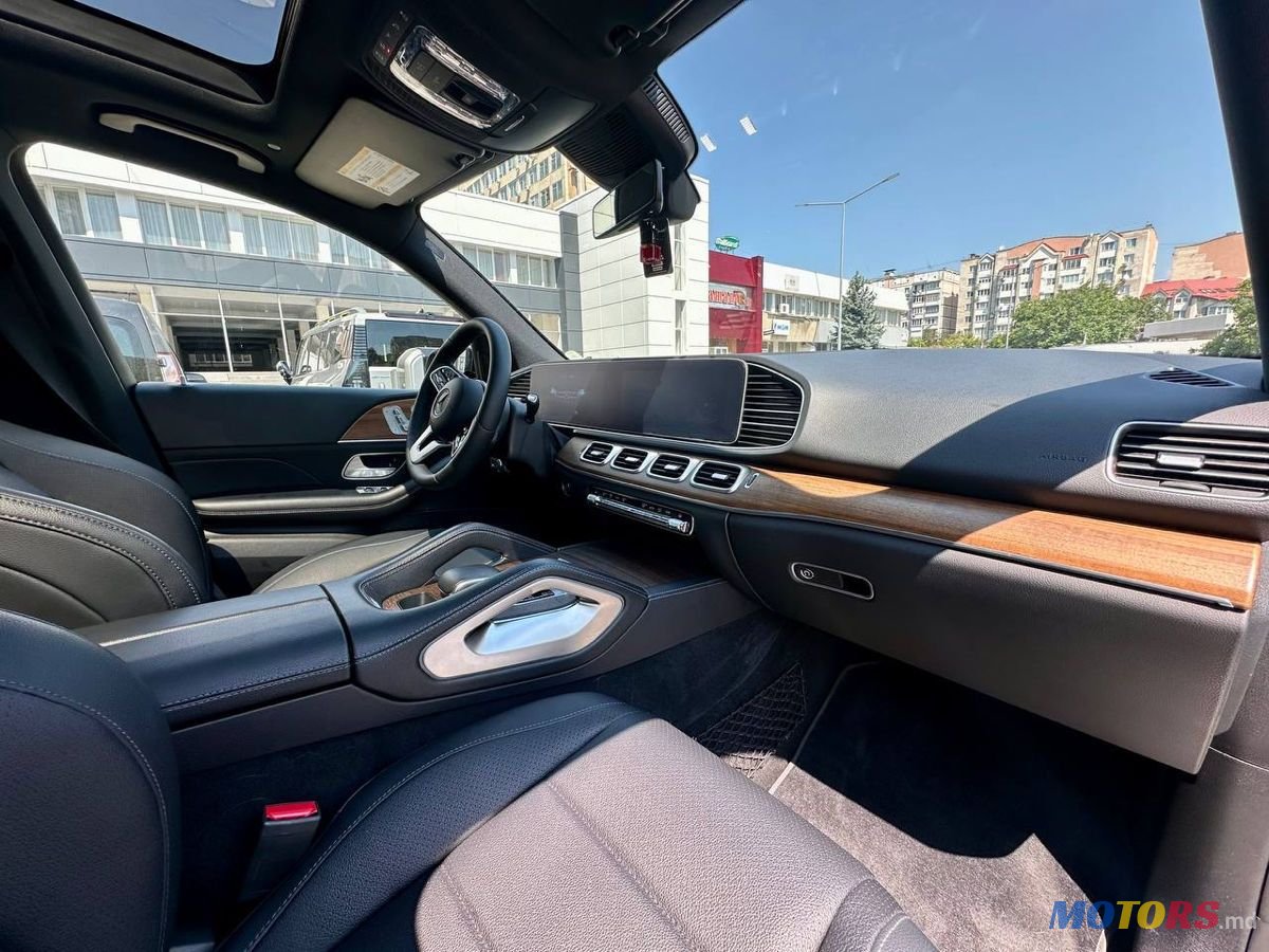 2020' Mercedes-Benz GLE photo #5