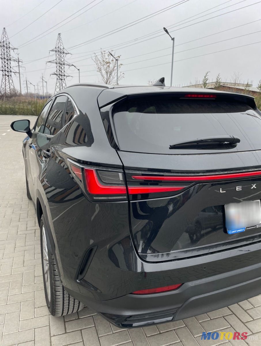 2023' Lexus Nx Series photo #4