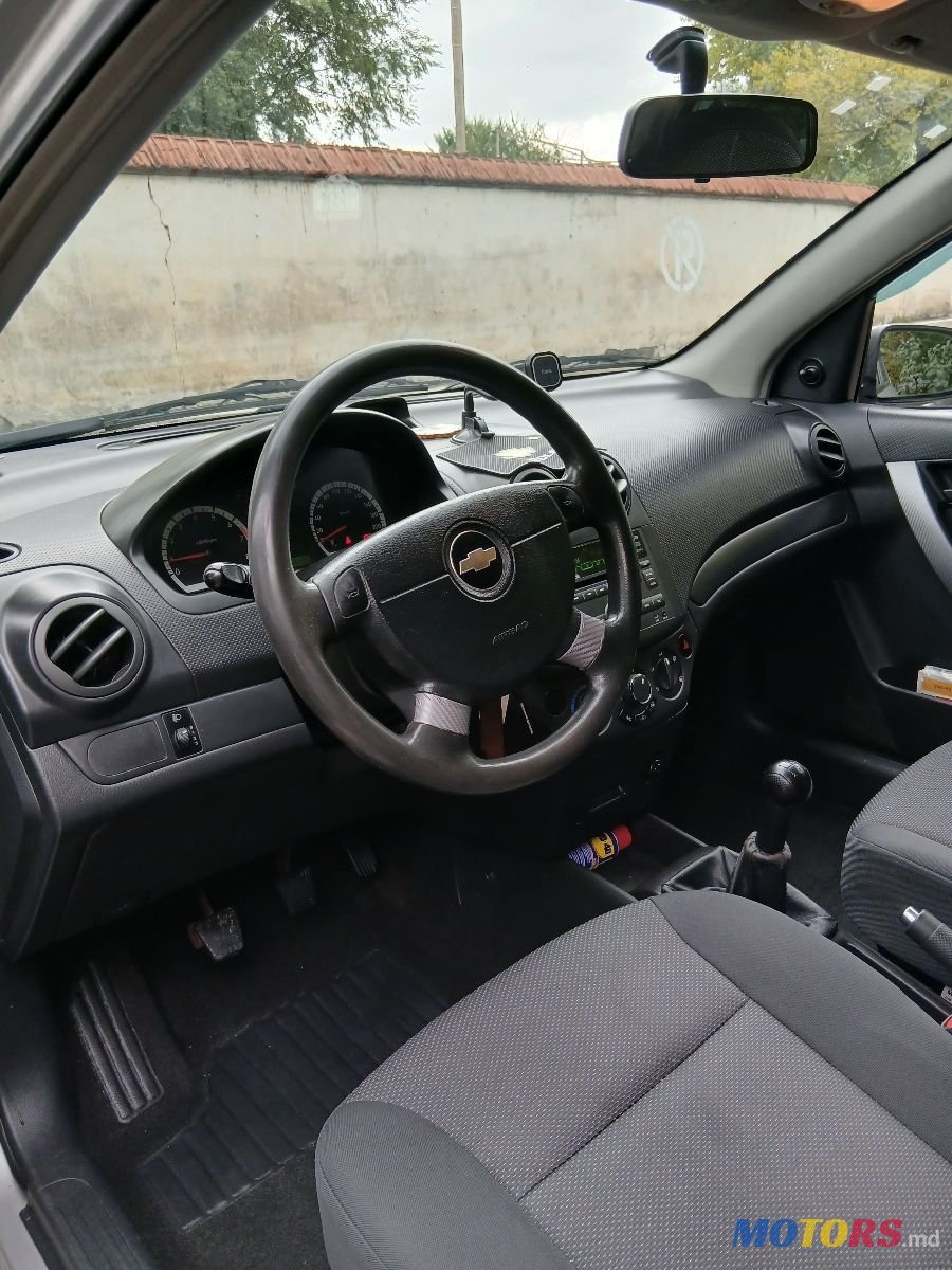 2011' Chevrolet Aveo photo #6